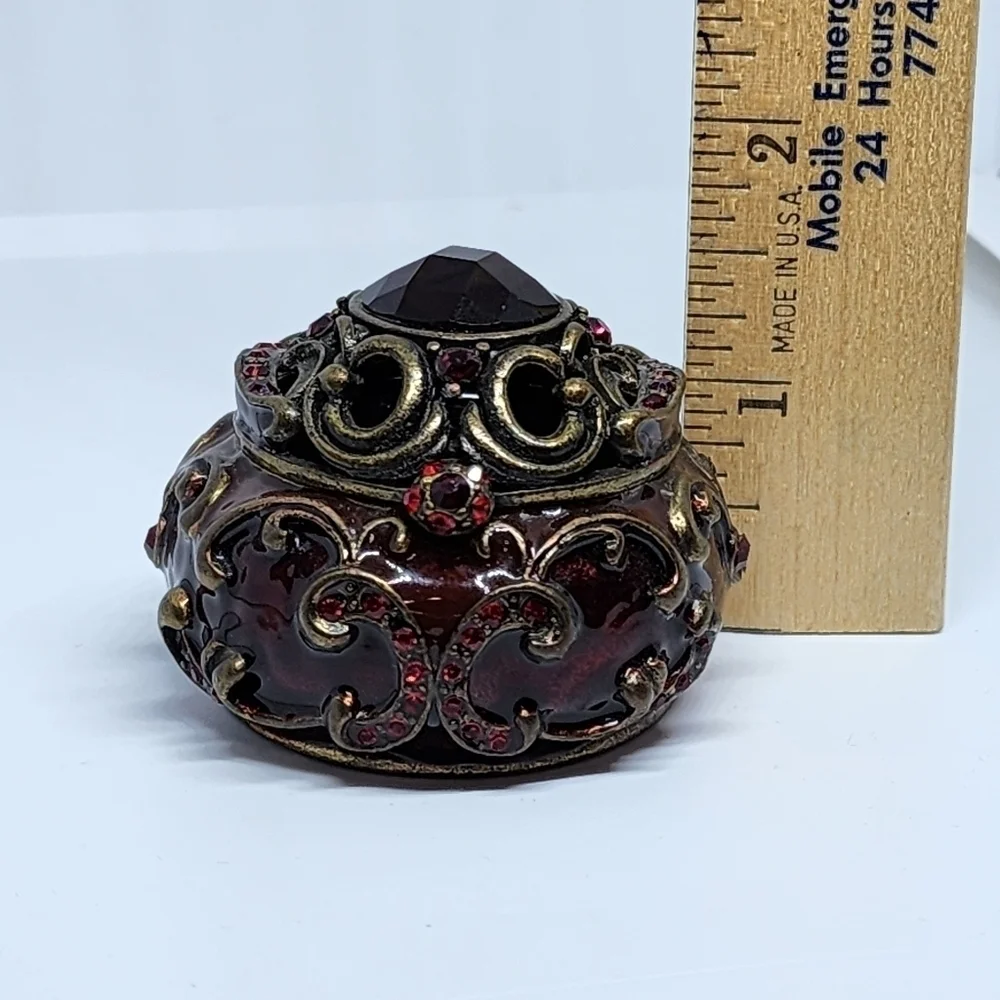 ENAMELED TRINKET BOX JULY BIRTHSTONE Red Faux Garnet Ruby Scroll Copper Toned
